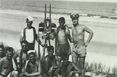 decorative image of army guys on the beach