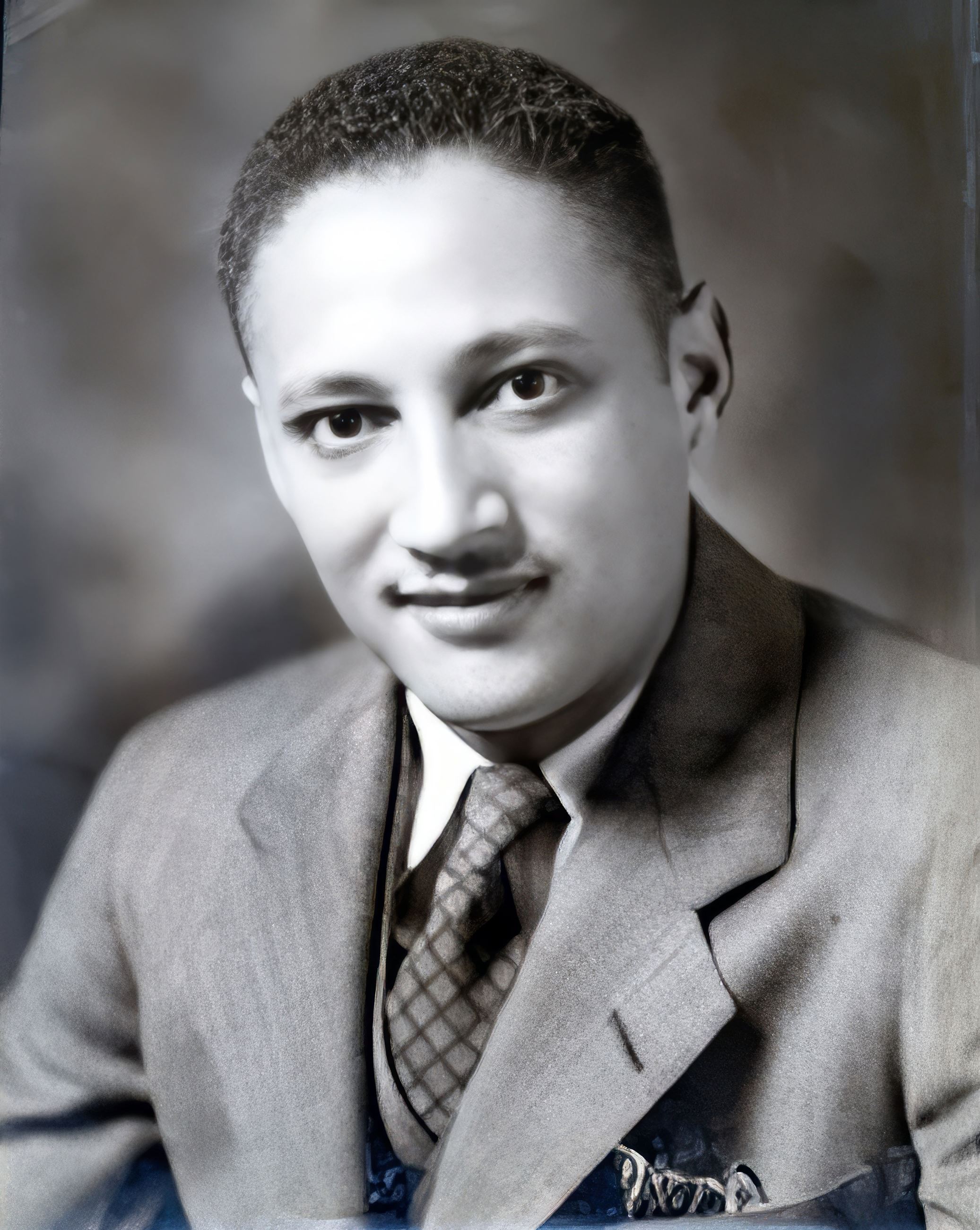 Dr. Norwaird Biggins-LG