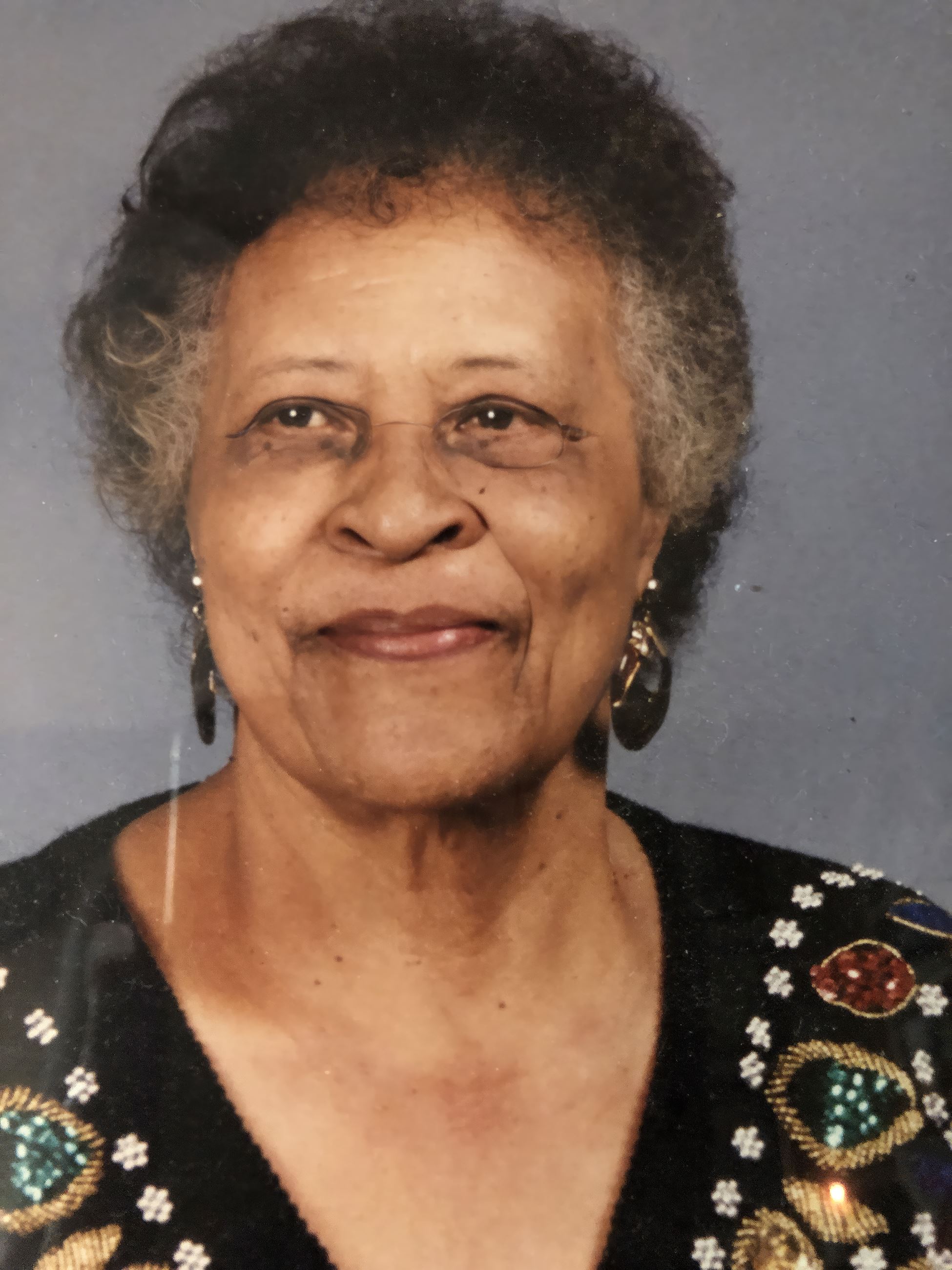 Louise Mutt-T McGill_01